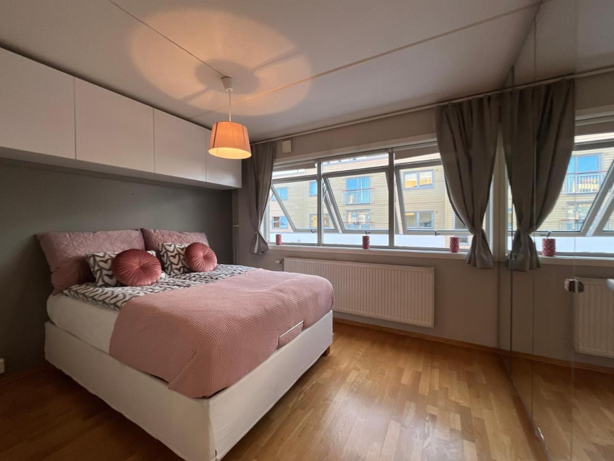 City Center Flat W Roof Top Terrace & Free Parking オスロ エクステリア 写真