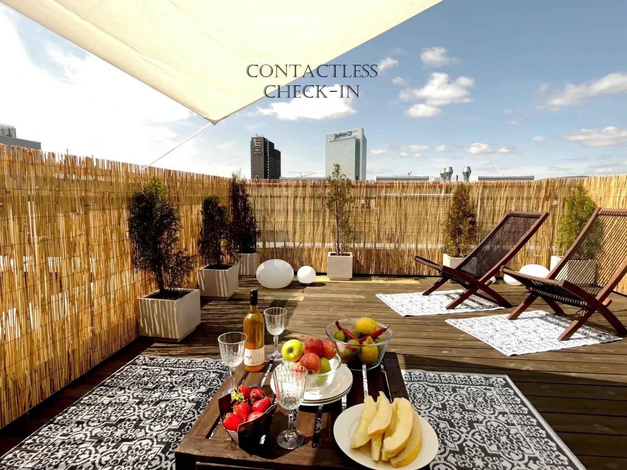 City Center Flat W Roof Top Terrace & Free Parking オスロ エクステリア 写真